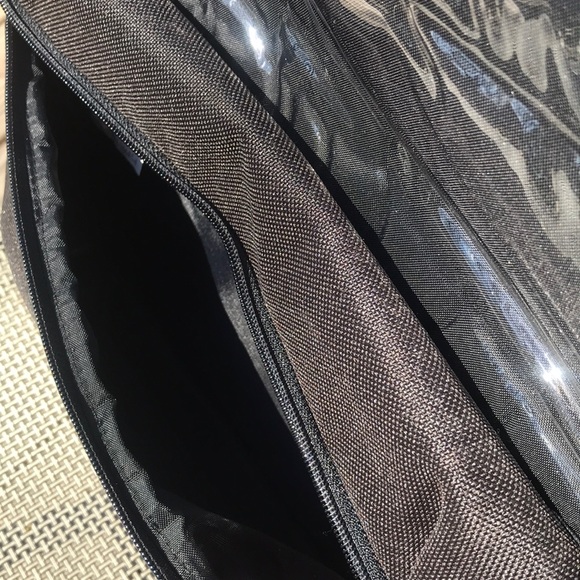 ⚜️Kenneth Cole “on the road again” Travel Tote - Picture 7 of 8